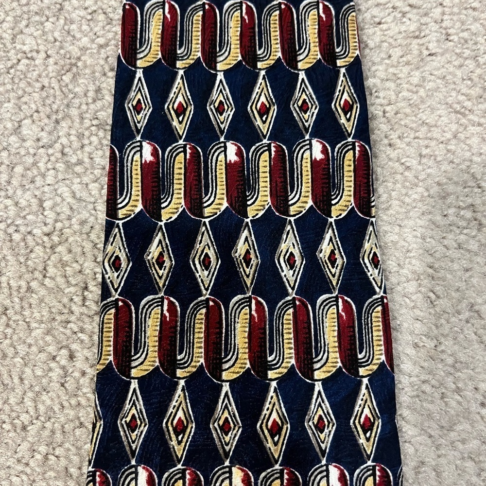 Adolfo Conture Silk Patterned Tie - Picture 2 of 6